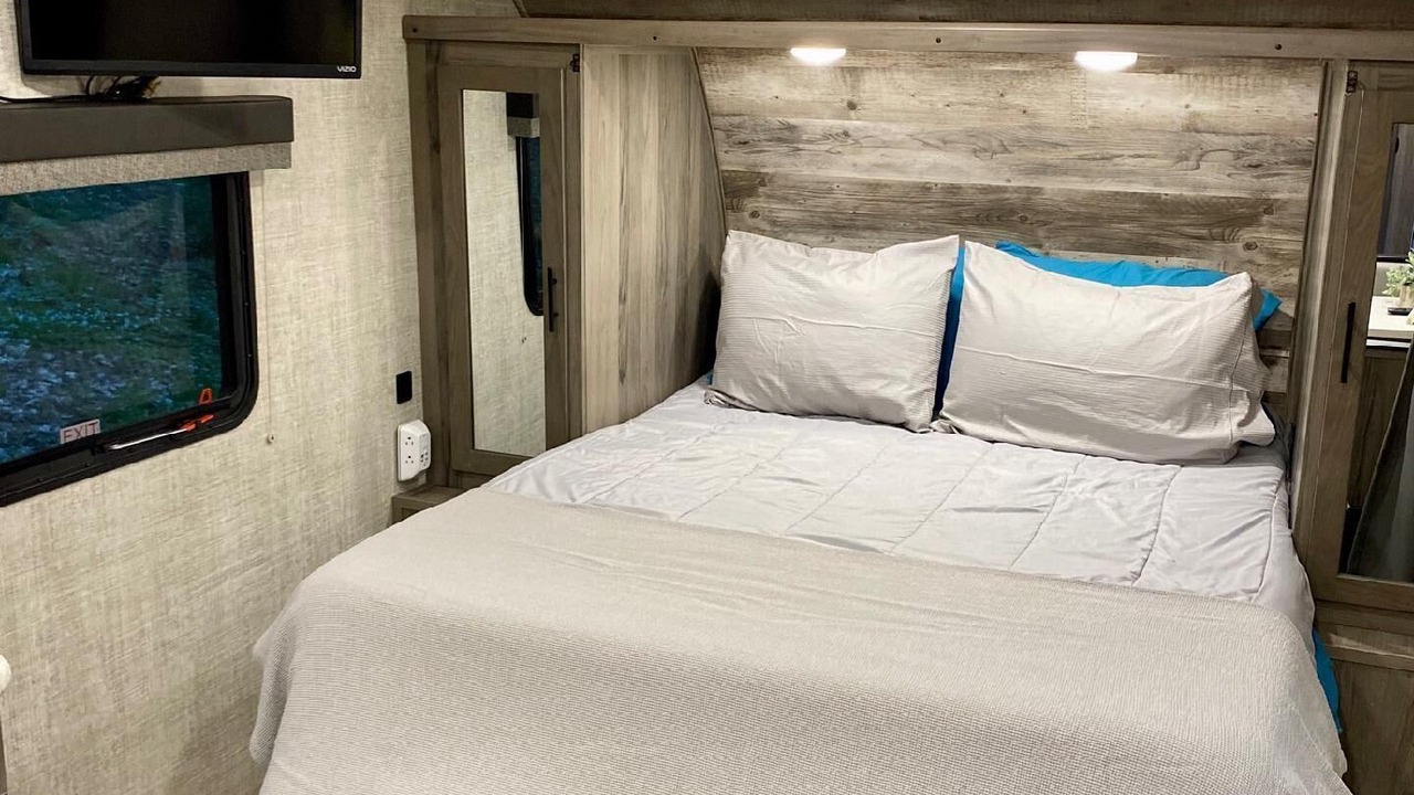 Photo of Bedroom in Decorah