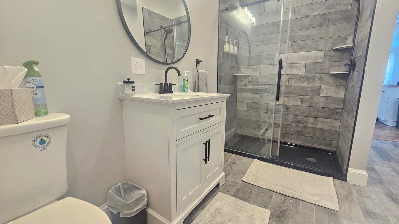 Photo of Bathroom in Yachting Village