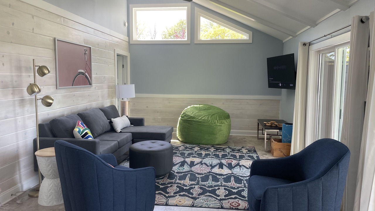 Photo of Livingroom in Town of Beekmantown