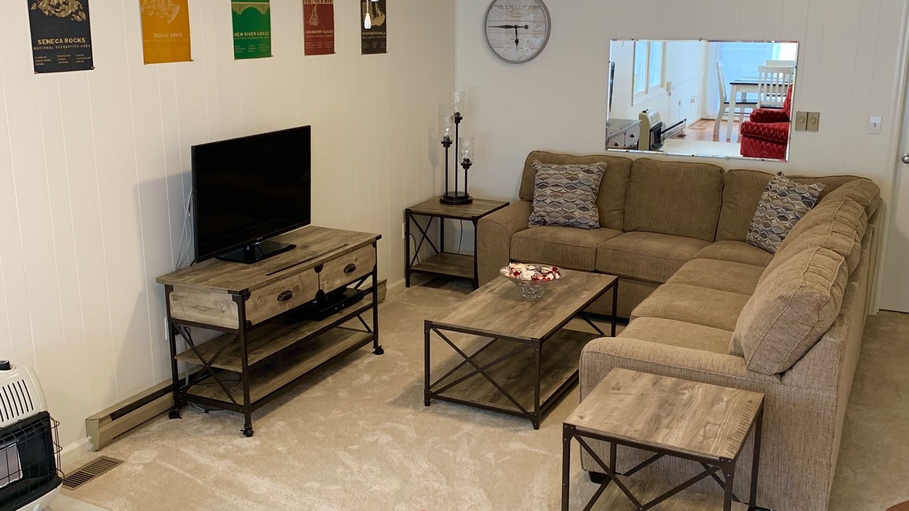 Photo of Livingroom in Gauley Bridge