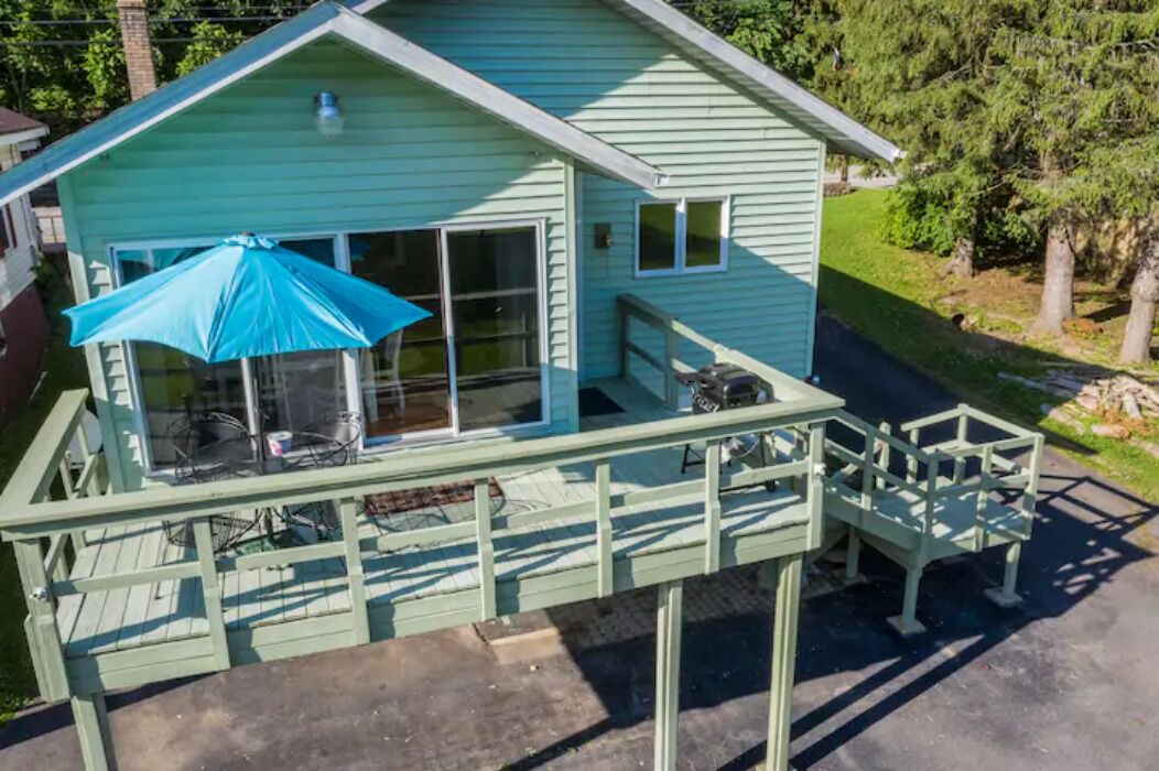 Photo of Patio Balcony in Gauley Bridge