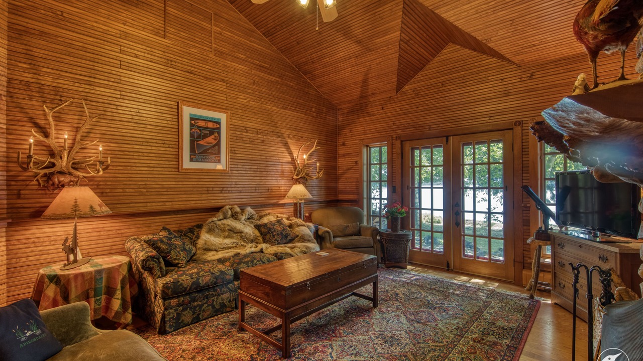 Photo of Livingroom in Tupper Lake