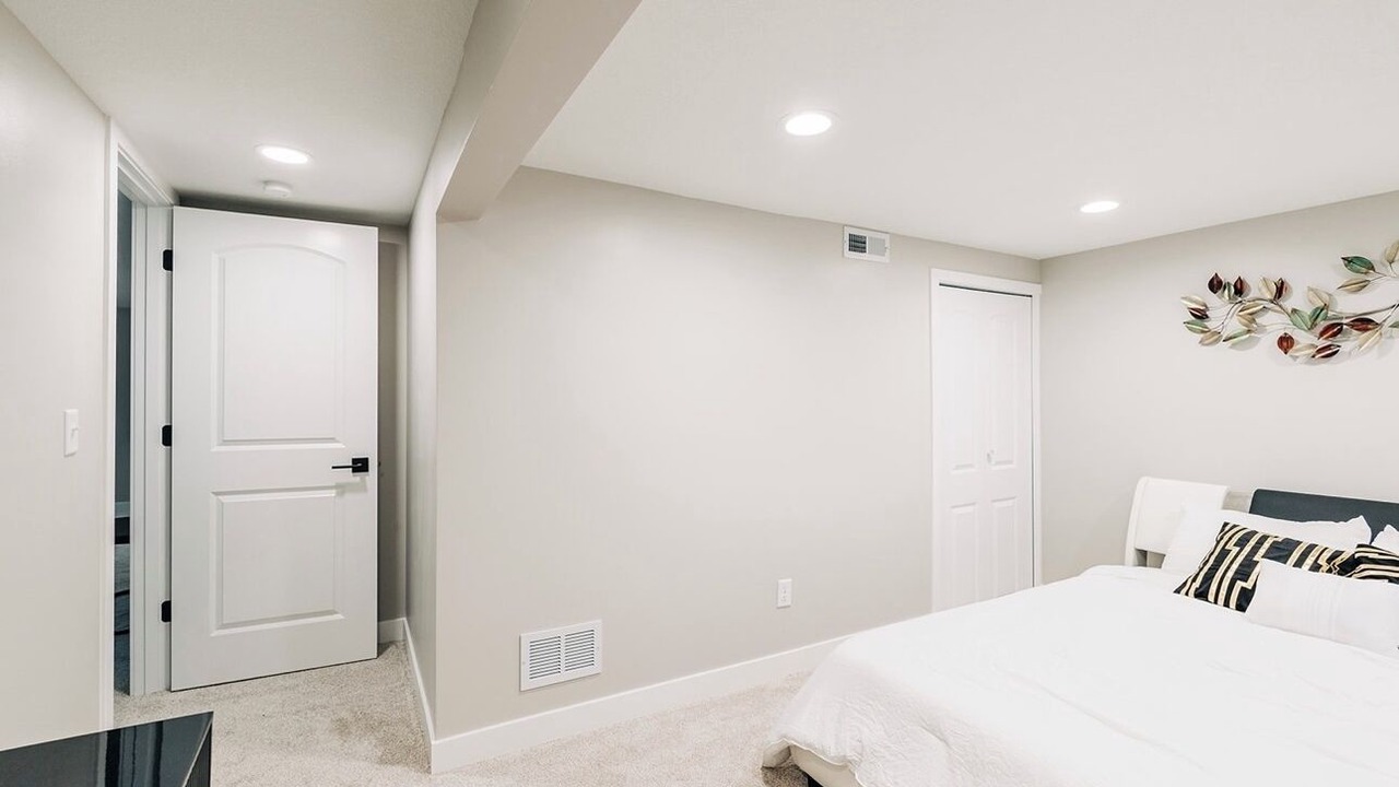 Photo of Bedroom in Cottage Grove