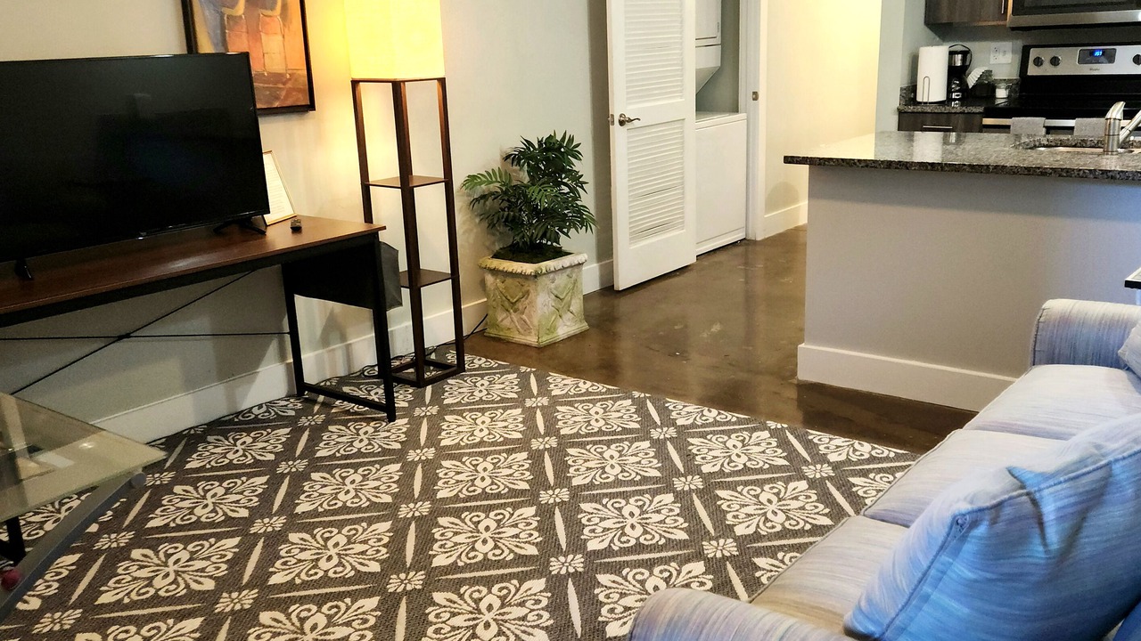 Photo of Livingroom in Monroe Ward