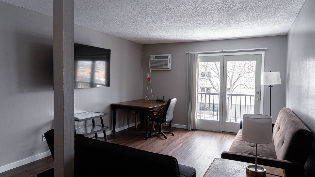 Photo of Livingroom in Whittier