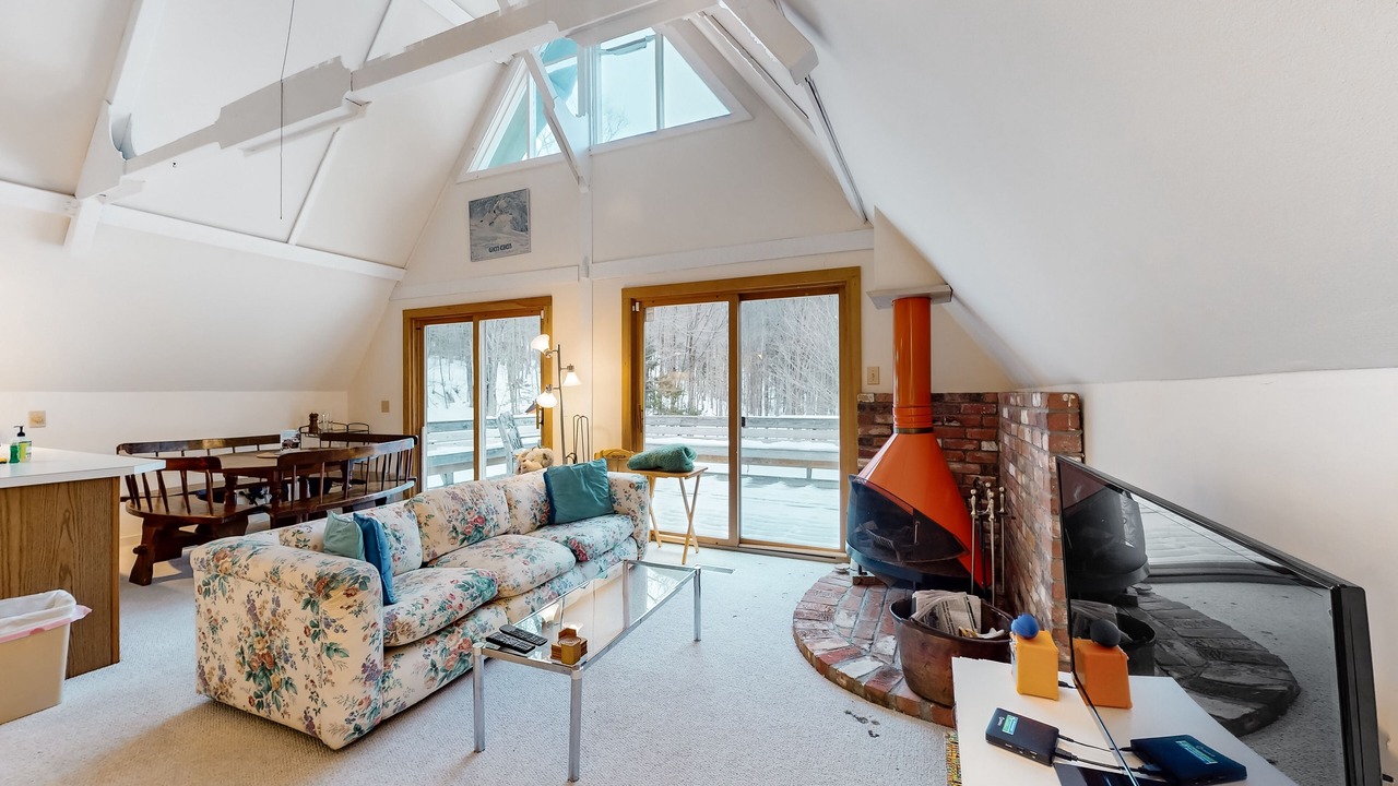 Photo of Livingroom in Waitsfield