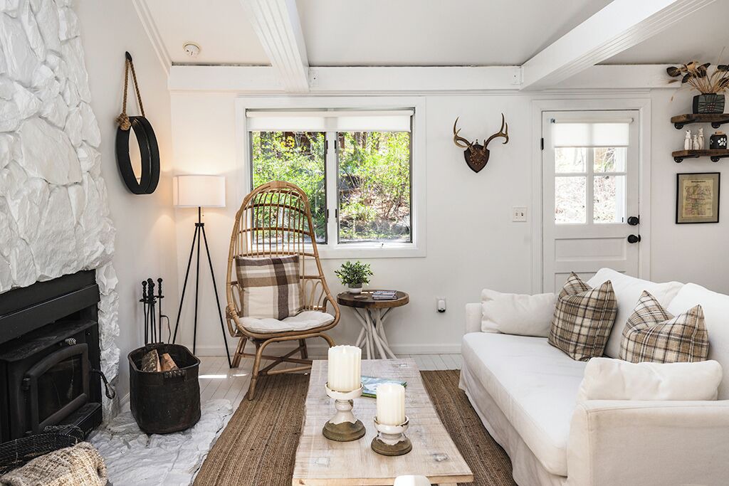 Photo of Livingroom in Bethlehem Village