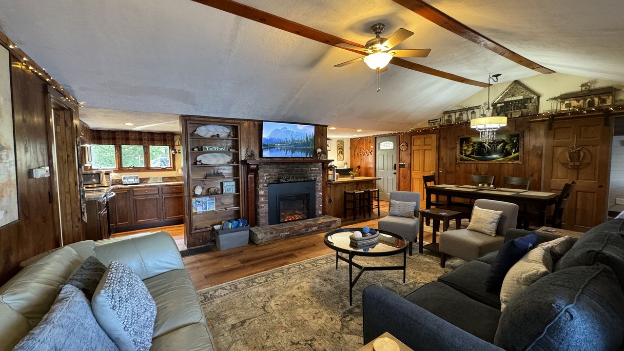 Photo of Livingroom in Lochmere