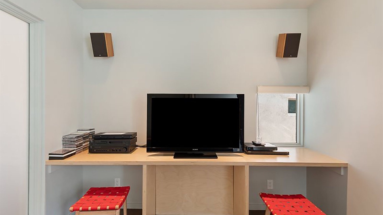 Photo of Bedroom in Tesuque Hills