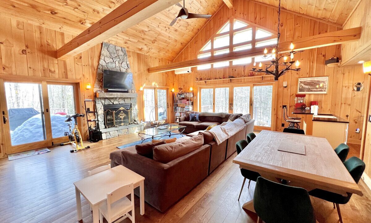 Photo of Livingroom in Stratton and Bromley Ski Areas