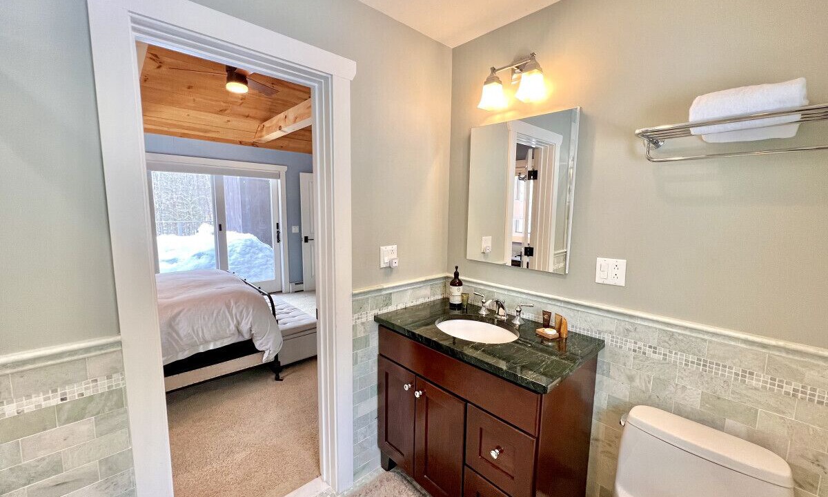 Photo of Bathroom in Stratton and Bromley Ski Areas