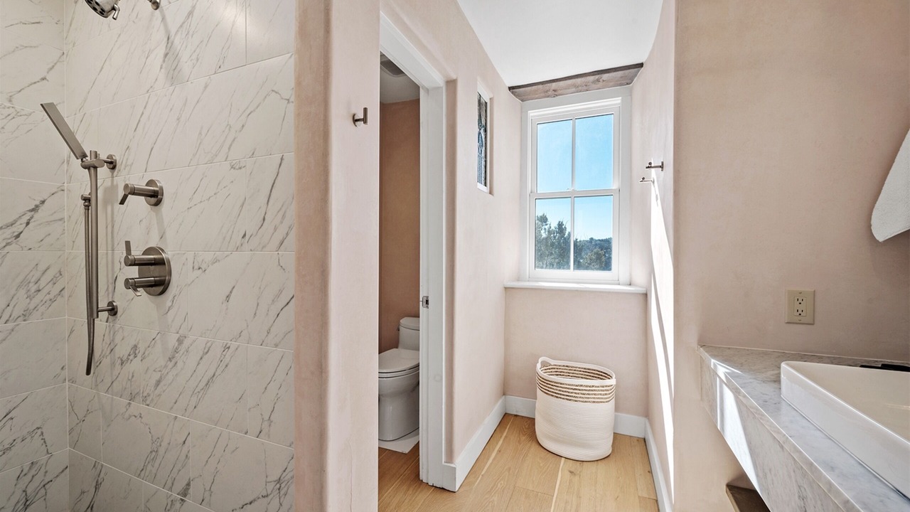Photo of Bathroom in Tesuque Hills