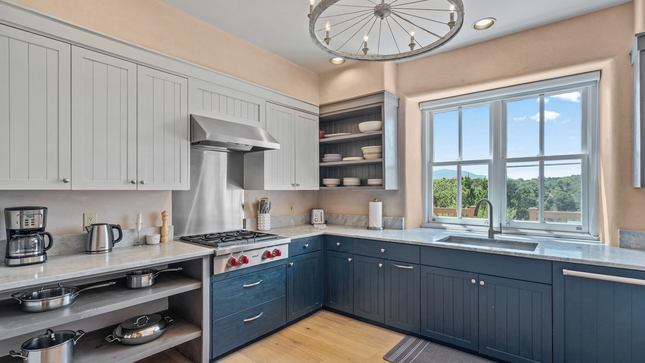 Photo of Kitchen in Tesuque Hills