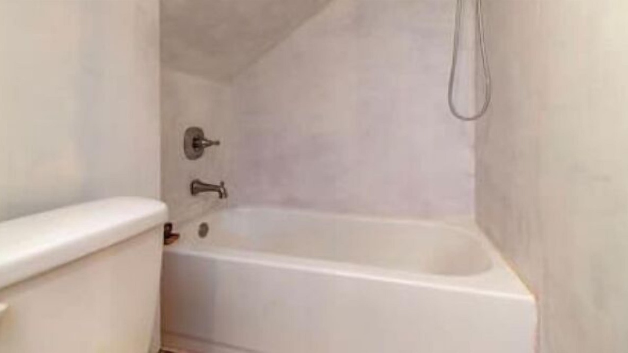 Photo of Bathroom in Cerrillos