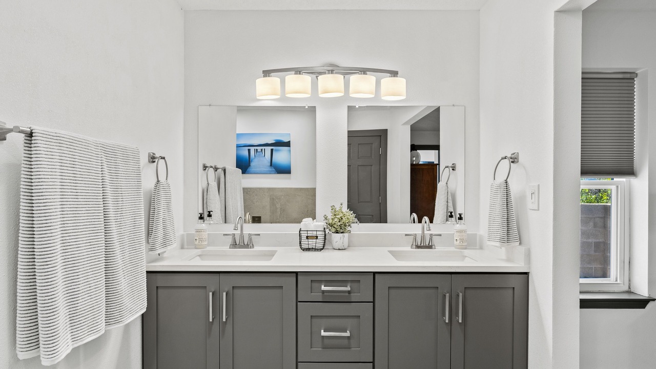 Photo of Bathroom in Academy Estates East