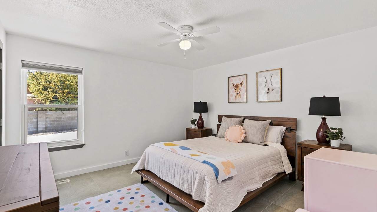 Photo of Bedroom in Academy Estates East