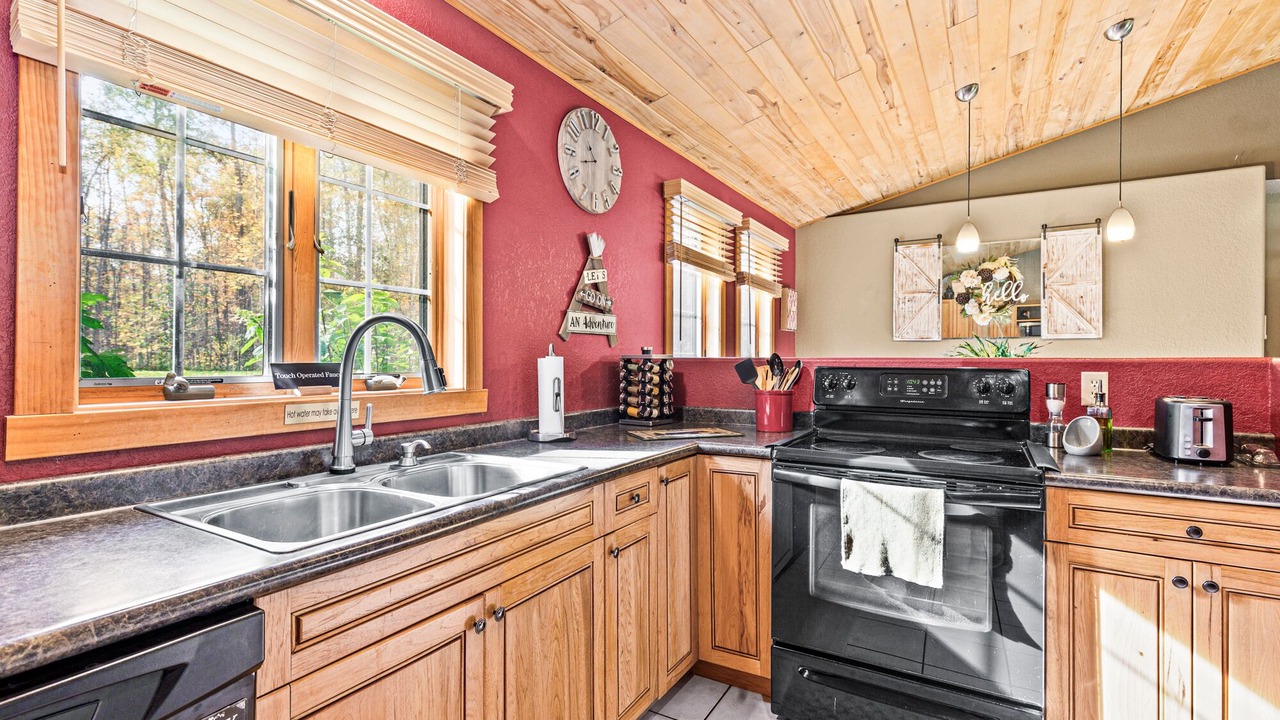 Photo of Kitchen in Saginaw
