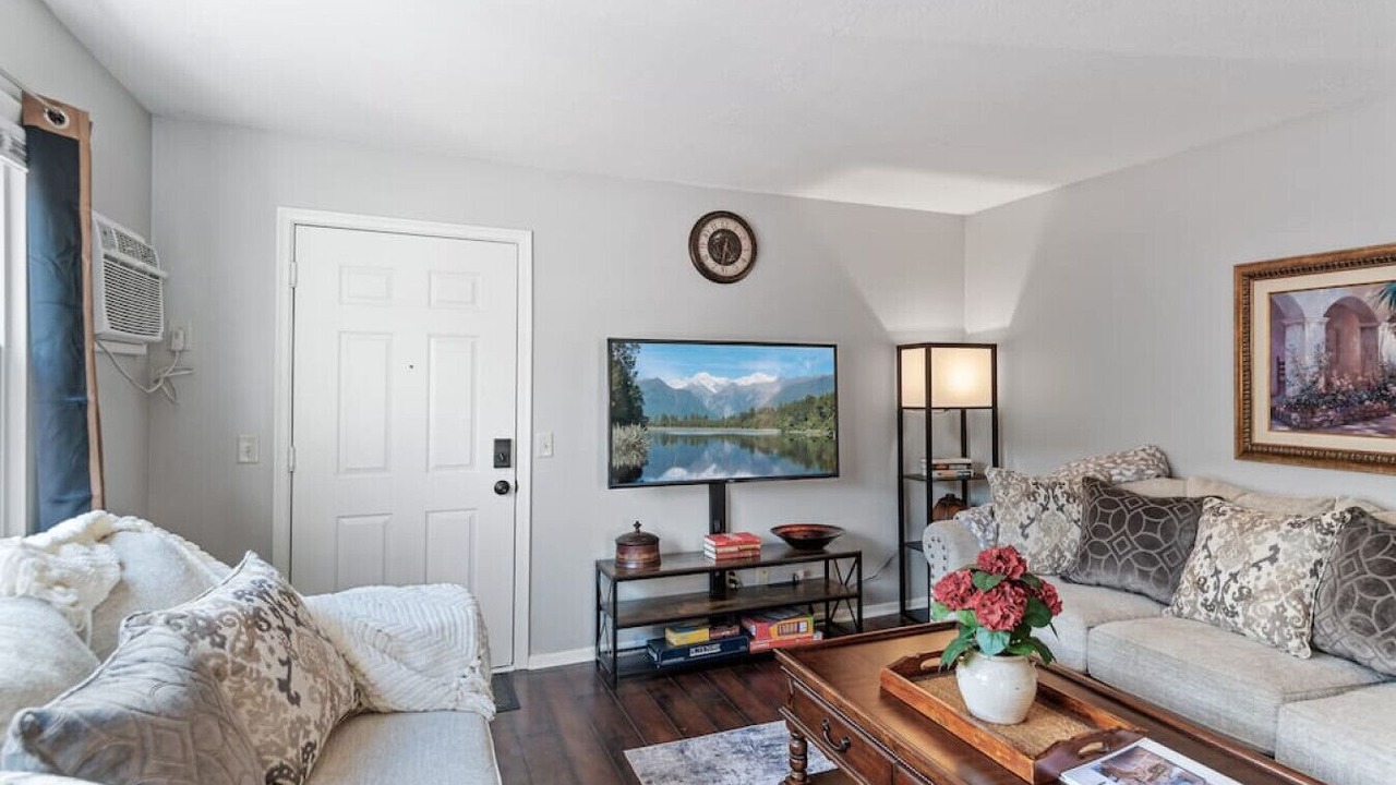 Photo of Bedroom in Spring Lake Park
