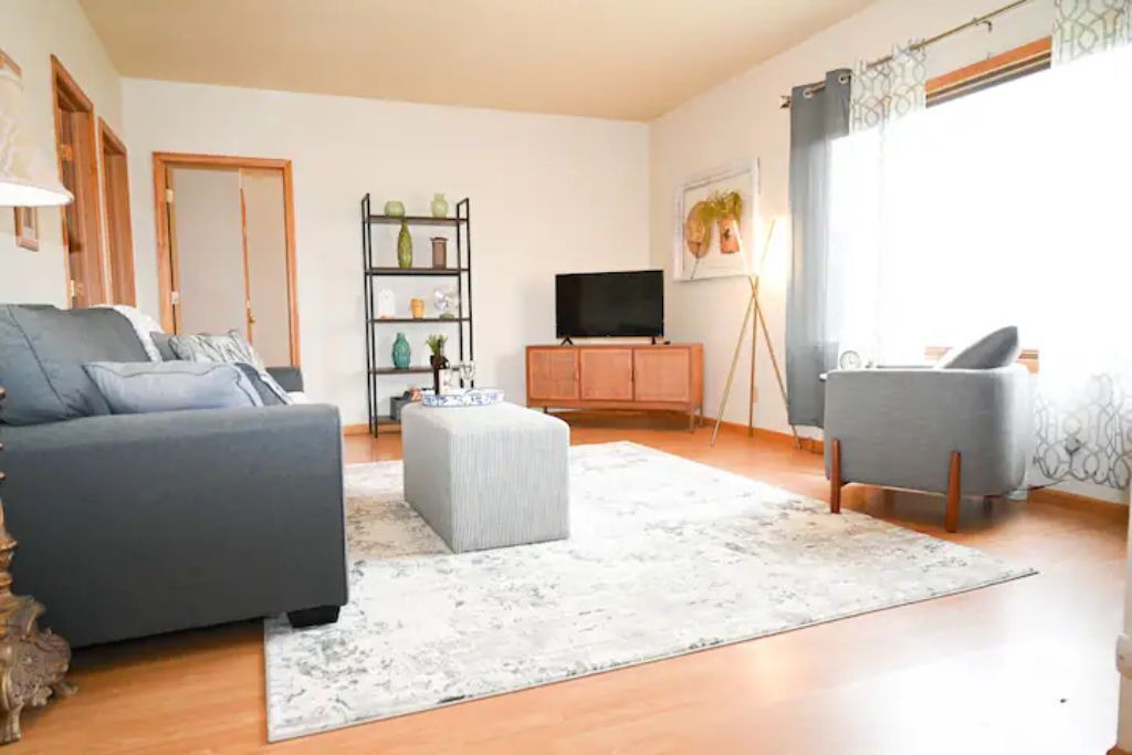 Photo of Bedroom in Loyal