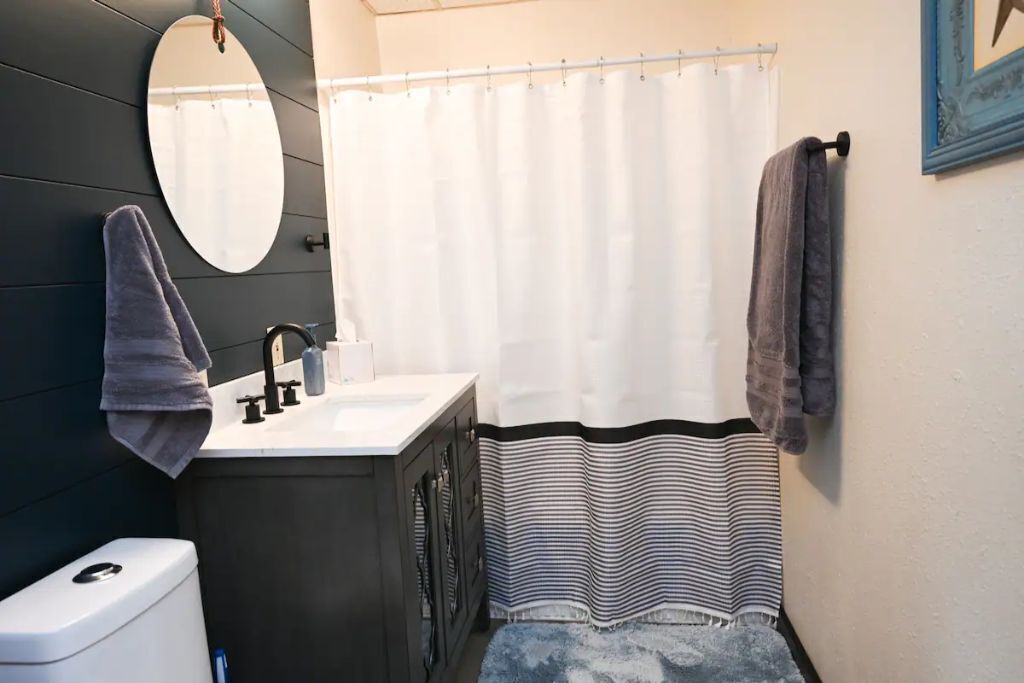 Photo of Bathroom in Loyal