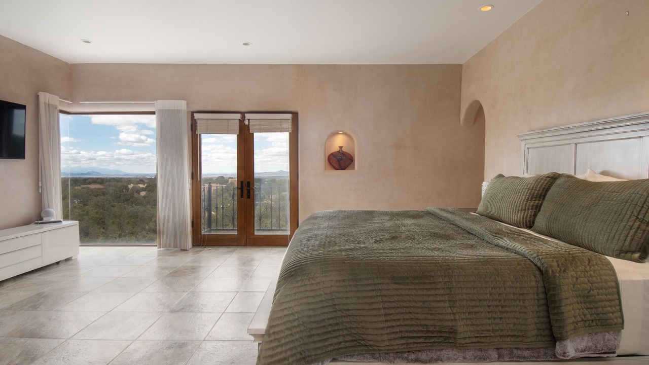 Photo of Bedroom in North Hills