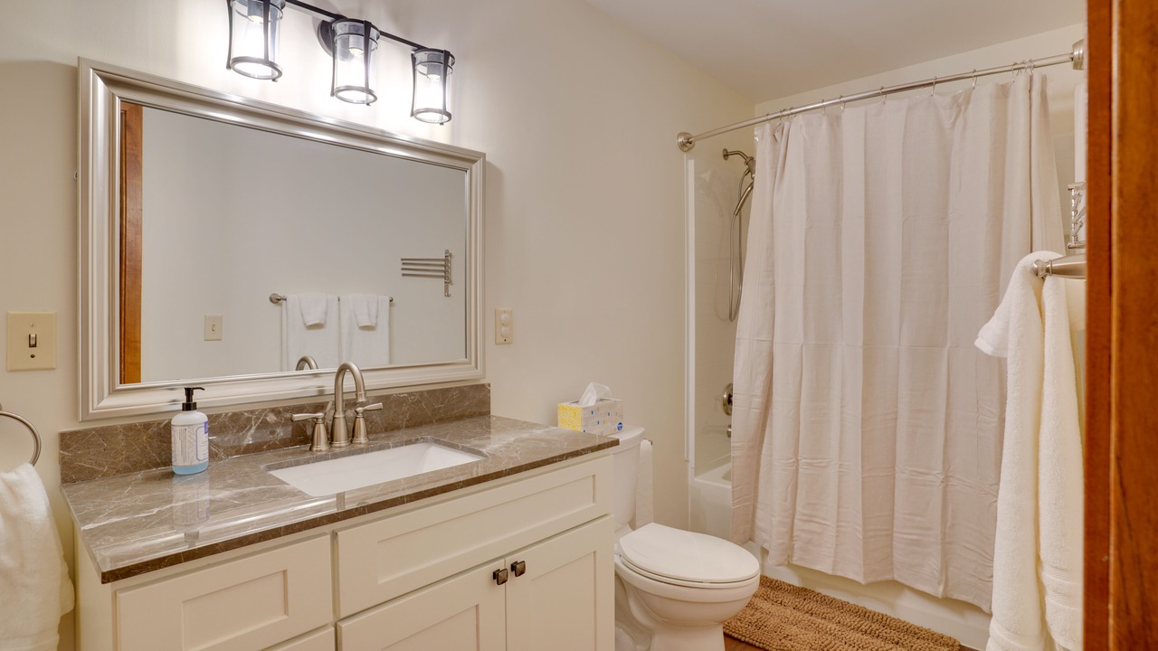 Photo of Bathroom in Shakopee