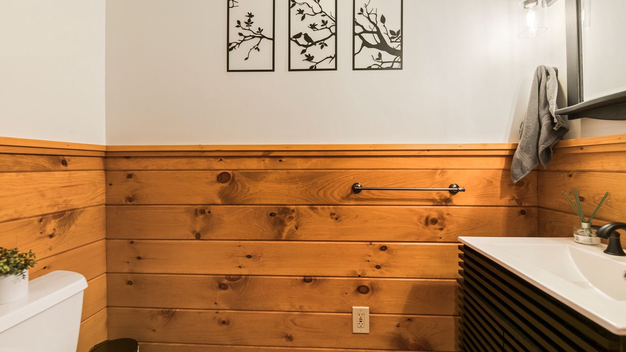 Photo of Bathroom in Guild