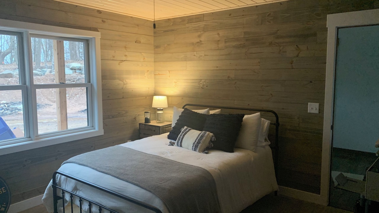 Photo of Bedroom in Balsam Lake