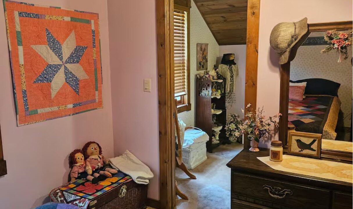 Photo of Bedroom in Houston County