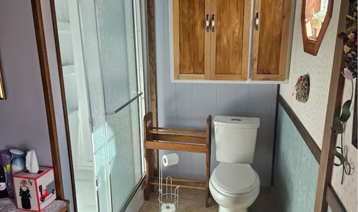 Photo of Bathroom in Houston County