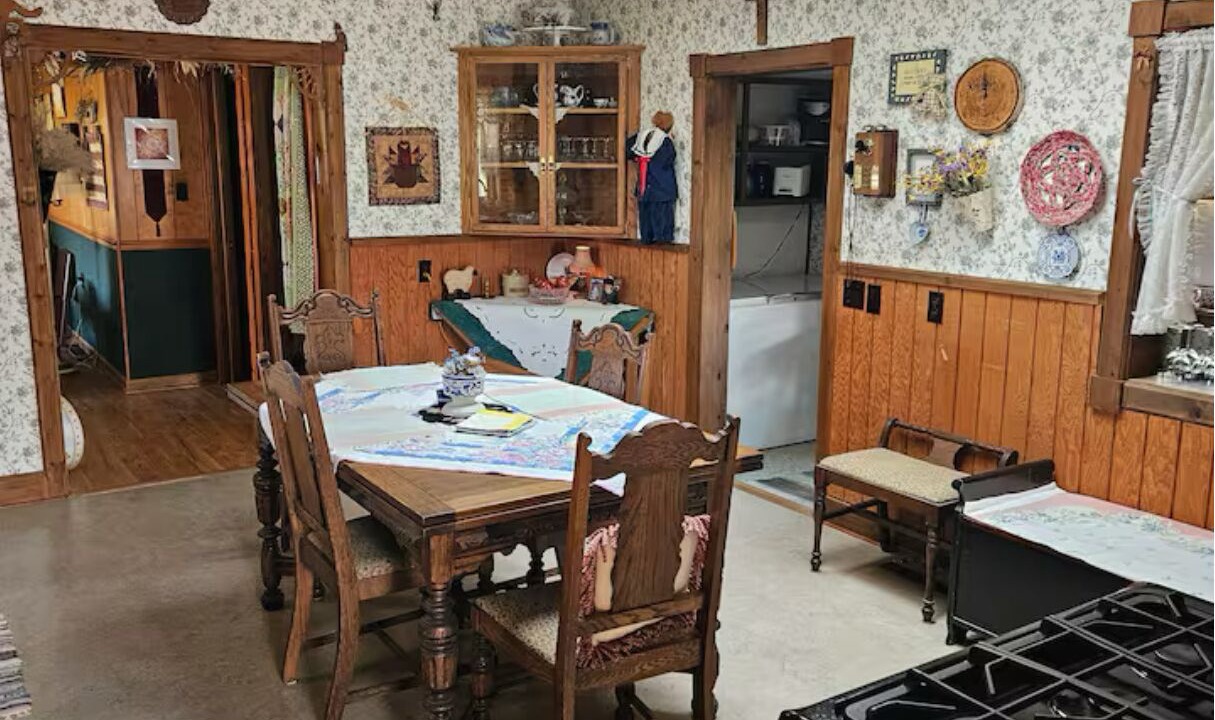 Photo of Others in Houston County