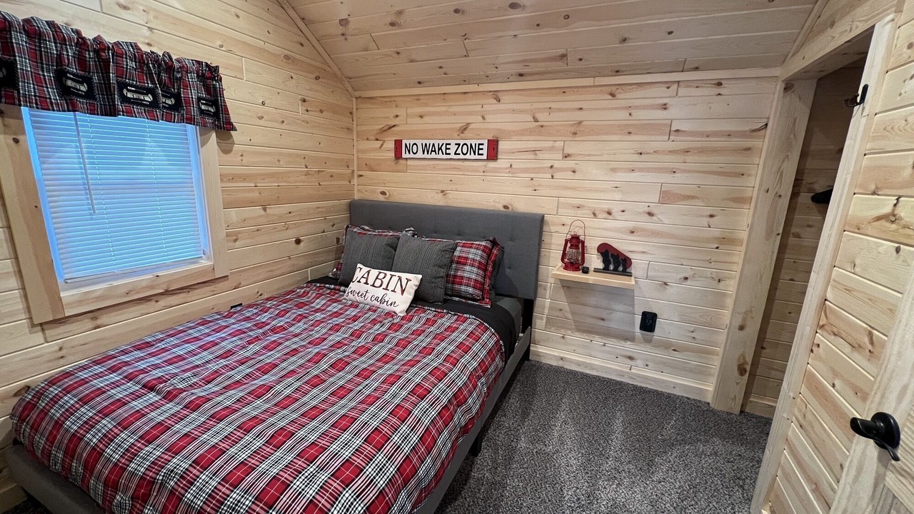 Photo of Bedroom in Fountain City