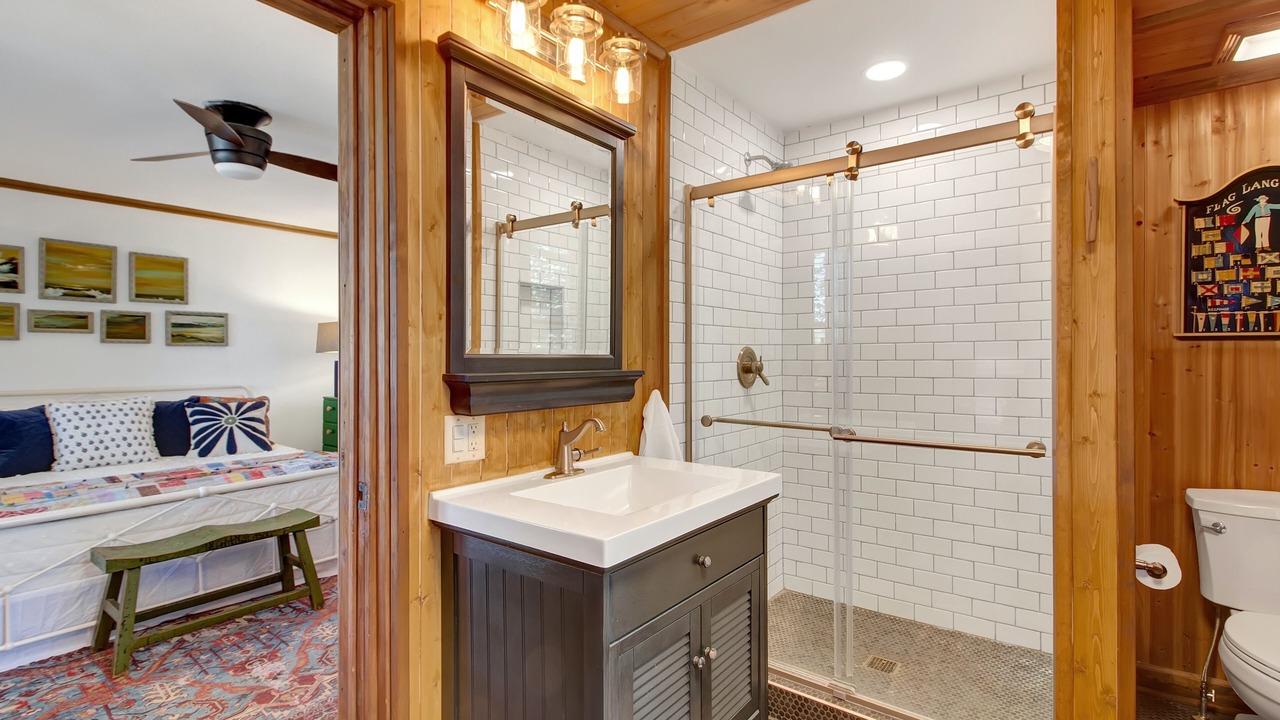 Photo of Bathroom in Zenda
