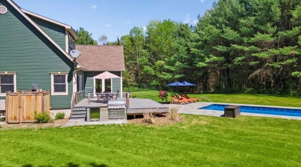Photo of Outdoor in Saratoga Springs