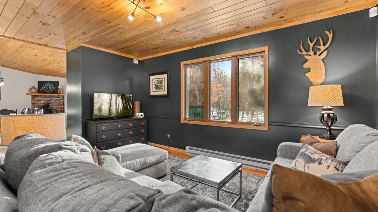 Photo of Livingroom in Danbury