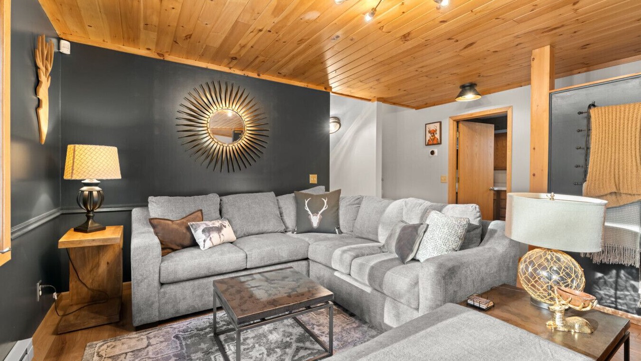 Photo of Livingroom in Danbury