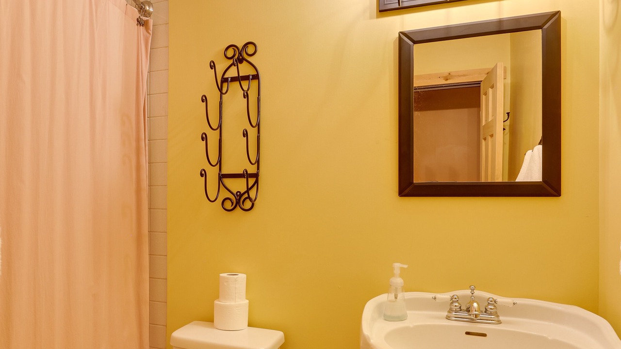Photo of Bathroom in Fraziers Bottom
