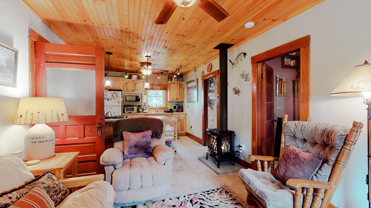Photo of Livingroom in North Hero