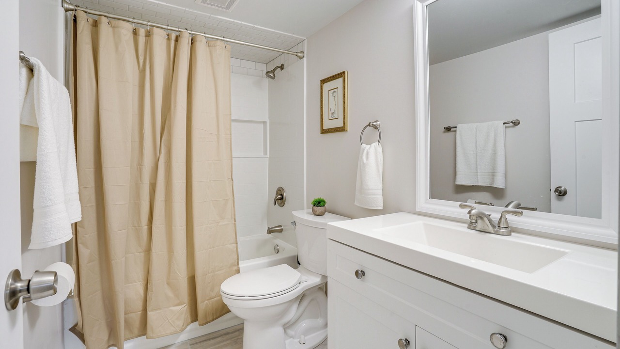 Photo of Bathroom in Richfield