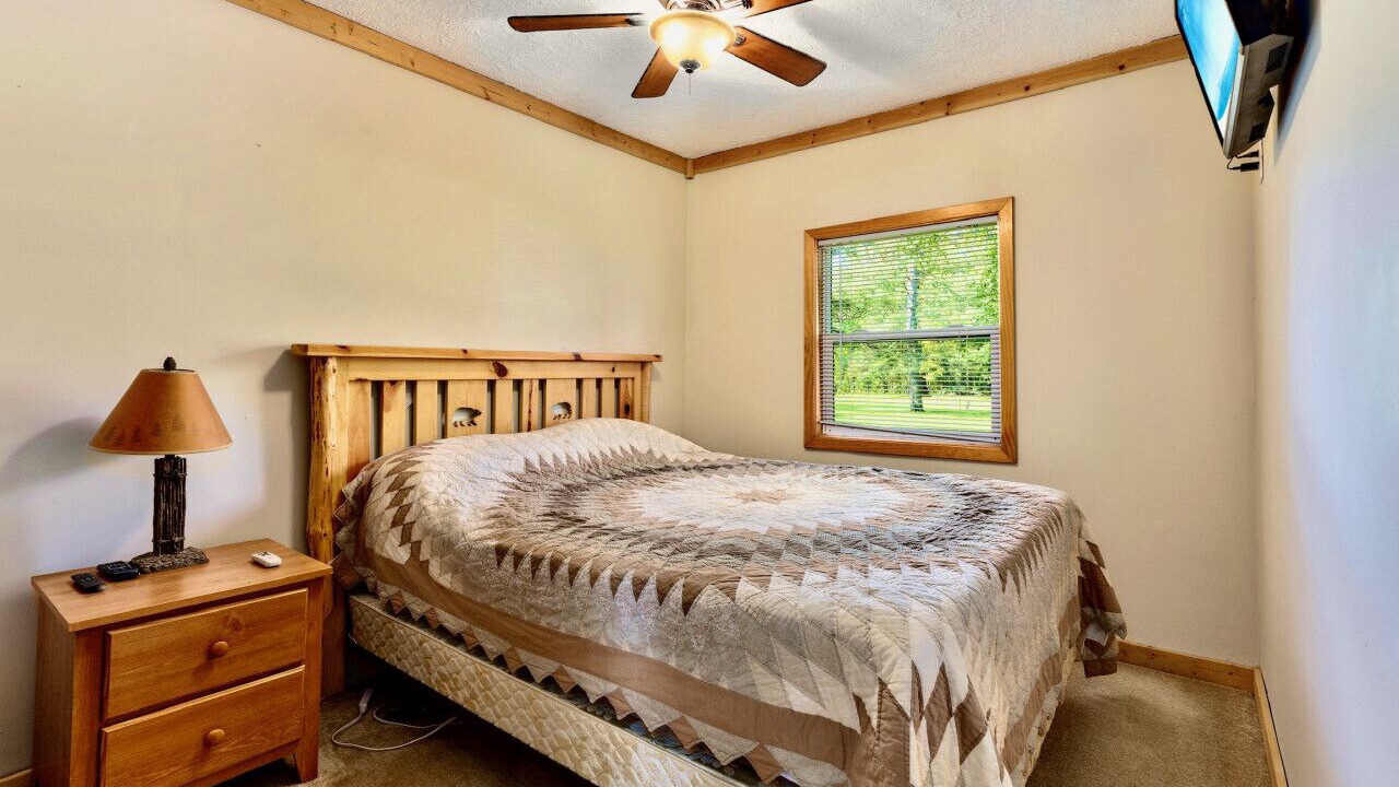 Photo of Bedroom in Fifty Lakes