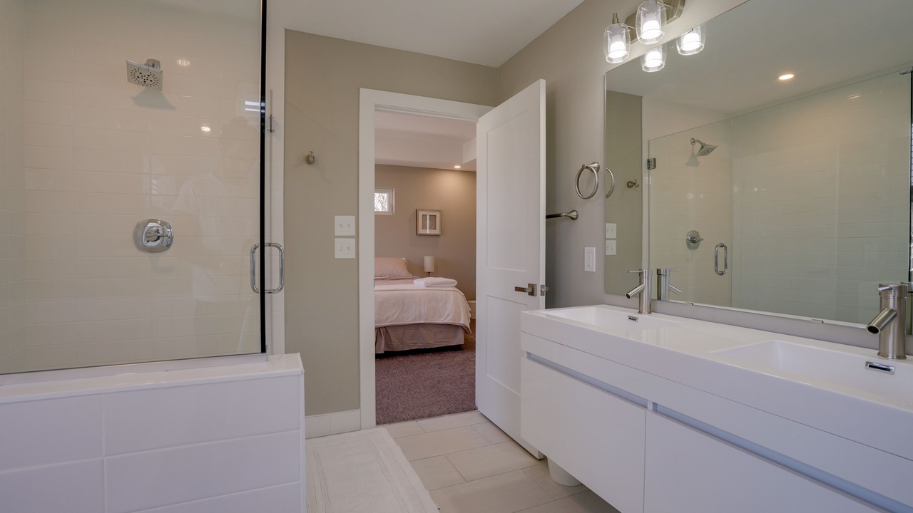 Photo of Bathroom in Bottineau