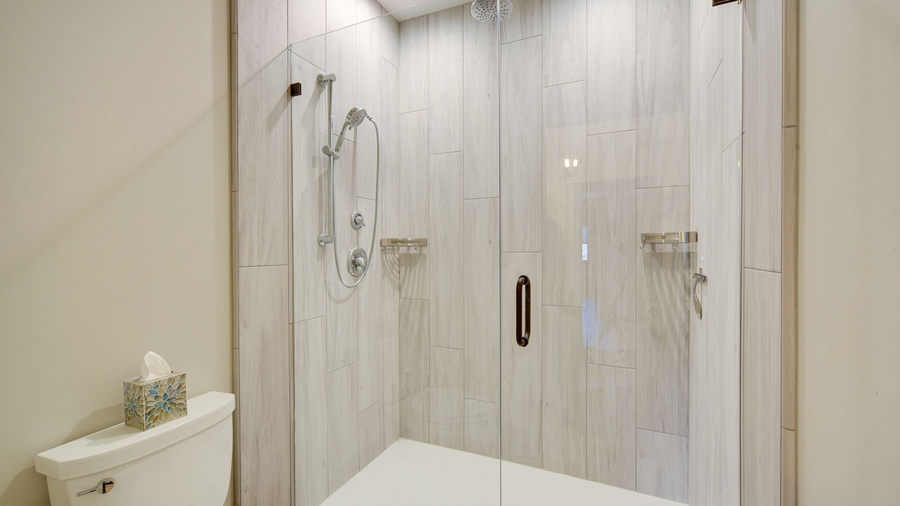 Photo of Bathroom in Sand Creek