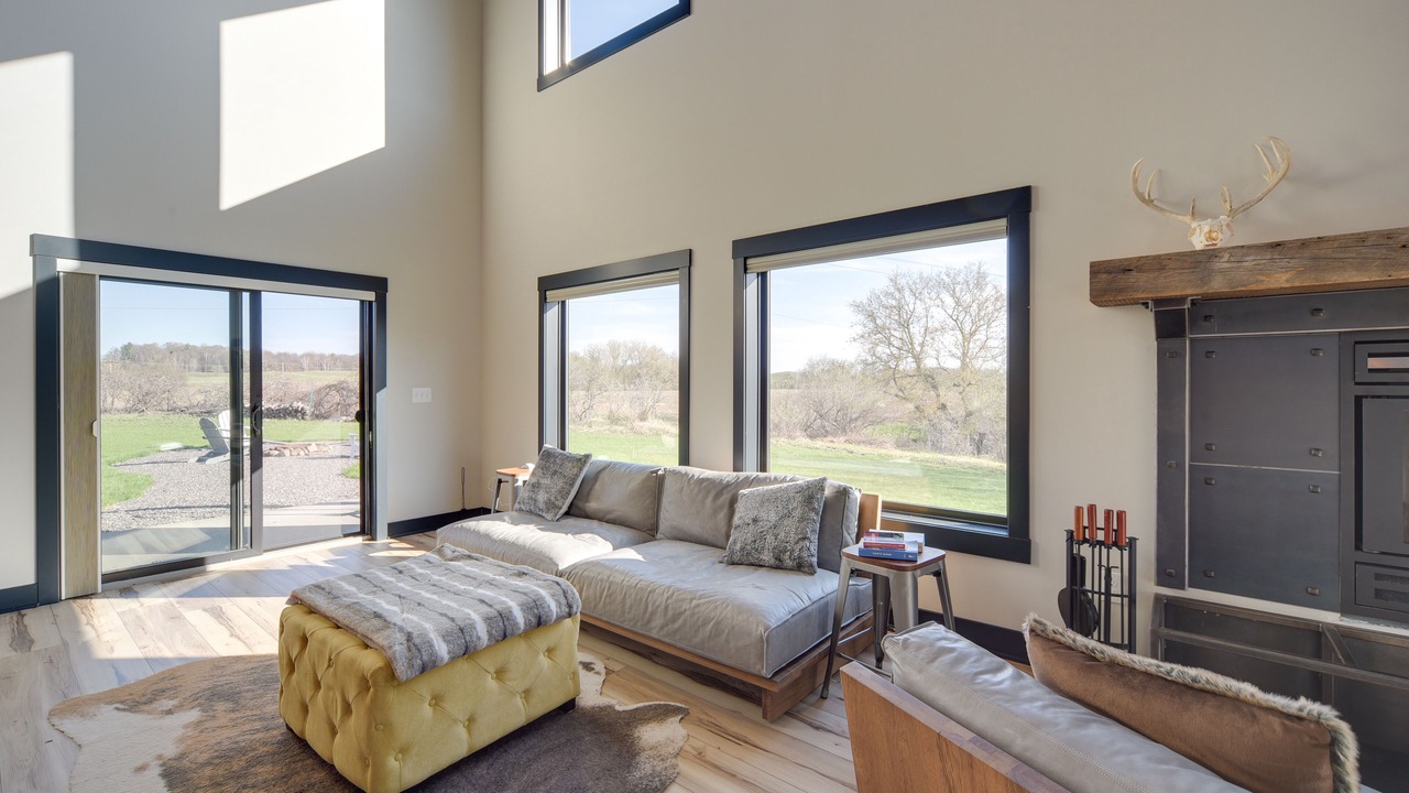 Photo of Livingroom in Sand Creek