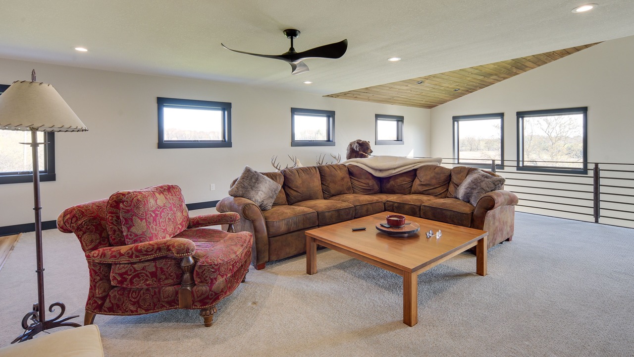 Photo of Livingroom in Sand Creek