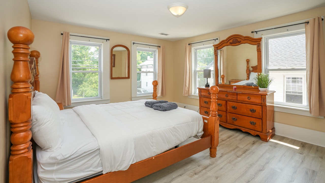 Photo of Bedroom in West Brookfield