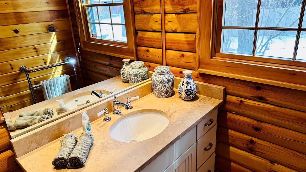 Photo of Bathroom in Glendale