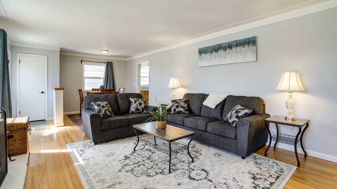 Photo of Livingroom in Richfield