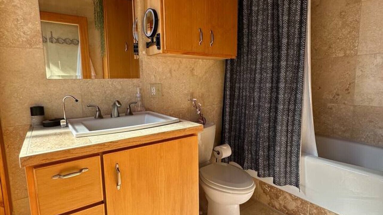 Photo of Bathroom in Petaca