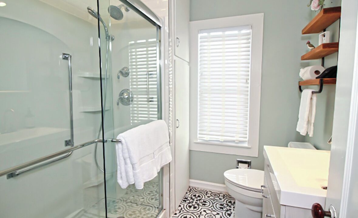 Photo of Bathroom in Old Wethersfield Historic District
