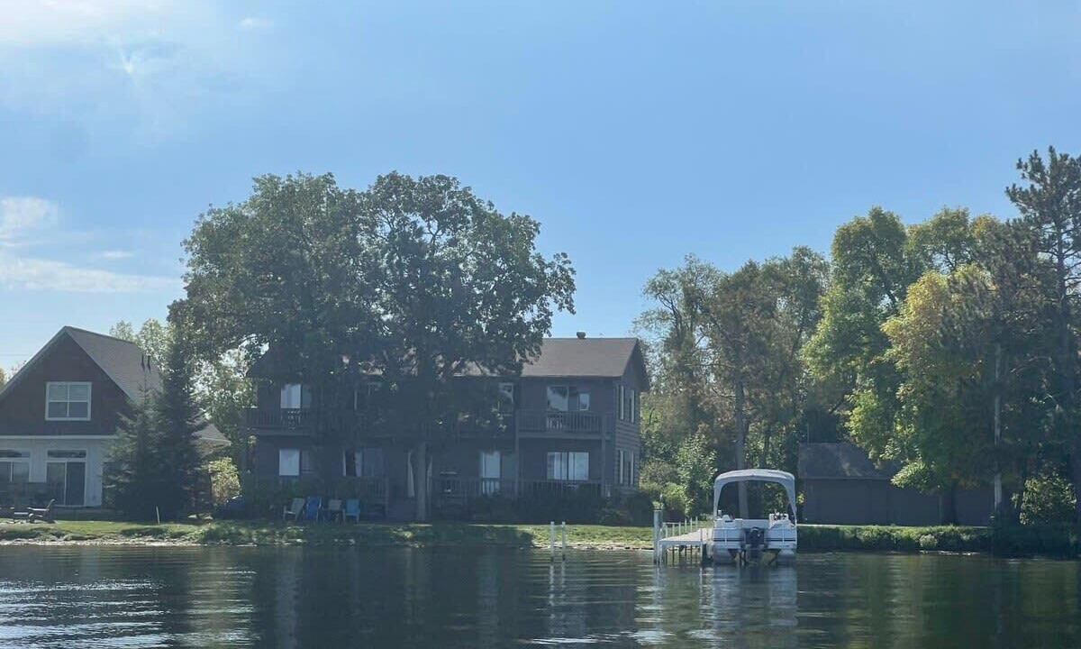 Photo of Outdoor in East Gull Lake